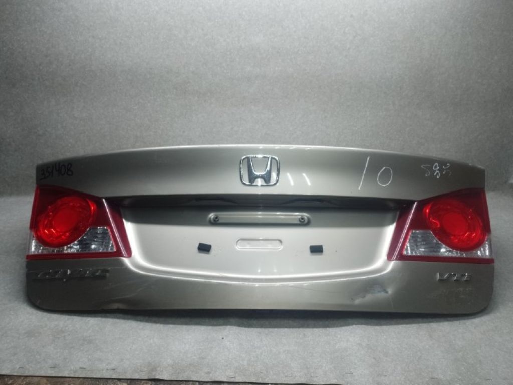 68500-SNK-G00ZZ | Крышка багажника HONDA CIVIC 4D 06-11 - Фото 3
