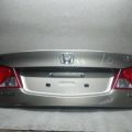 68500-SNK-G00ZZ | Крышка багажника HONDA CIVIC 4D 06-11 - Превью 3