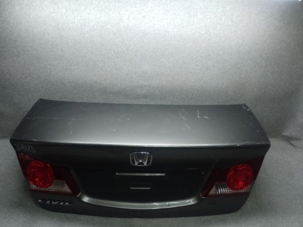 68500-SNK-G00ZZ | Крышка багажника HONDA CIVIC 4D 06-11 - Фото 3