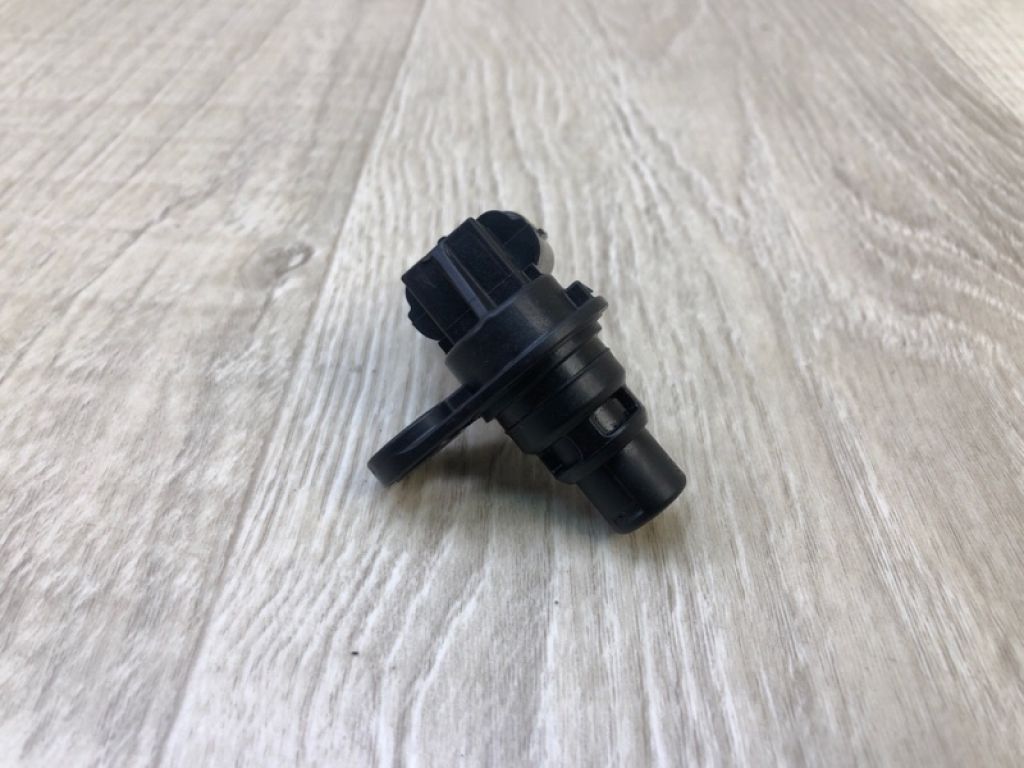 BM5Z-6B288-A | Датчик положения распредвала FORD ESCAPE 12-19