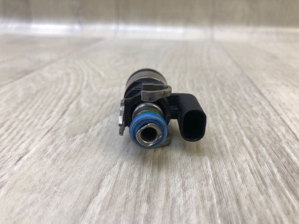 DS7Z-9F593-DA | Форсунка топливная FORD ESCAPE 12-19 - Фото 4