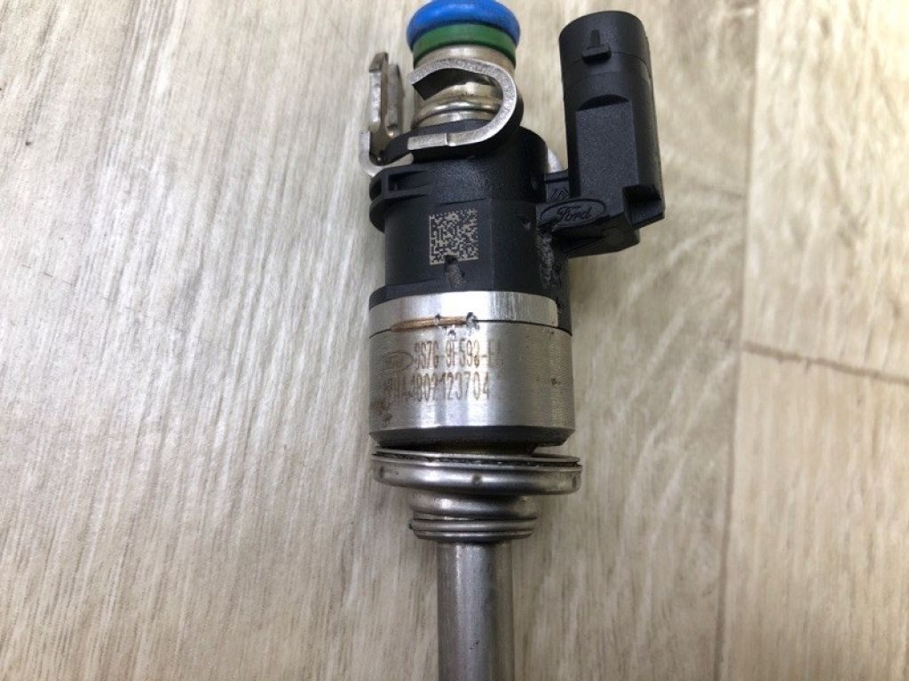 DS7Z-9F593-DA | Форсунка топливная FORD ESCAPE 12-19 - Фото 5