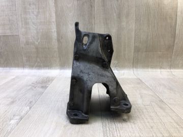 Кронштейн двигуна лів. SUZUKI GRAND VITARA 05-15