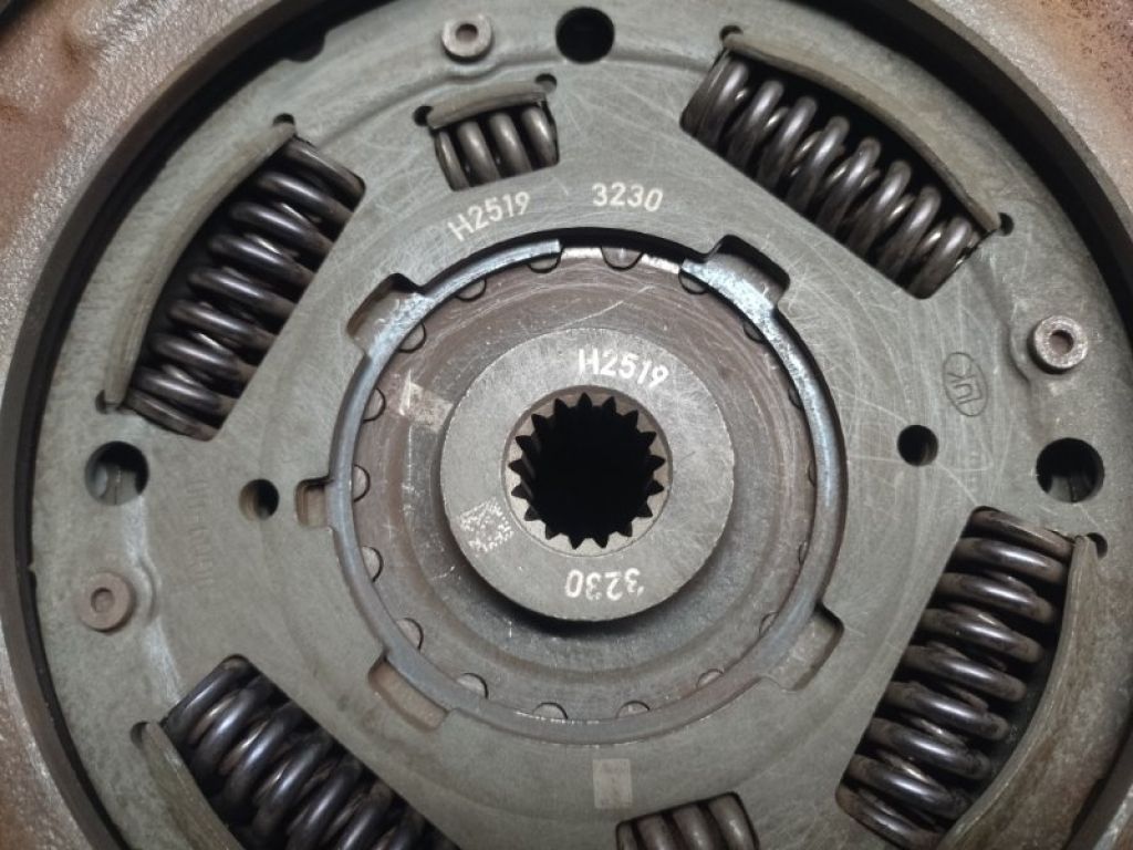 BV6Z-7B546-F | Комплект сцепления FORD FOCUS 10-18 - Фото 4