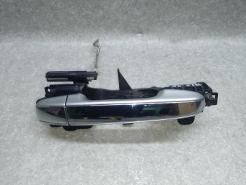 Ручка двері зовнішня передн. прав. TOYOTA CAMRY 50 12-15