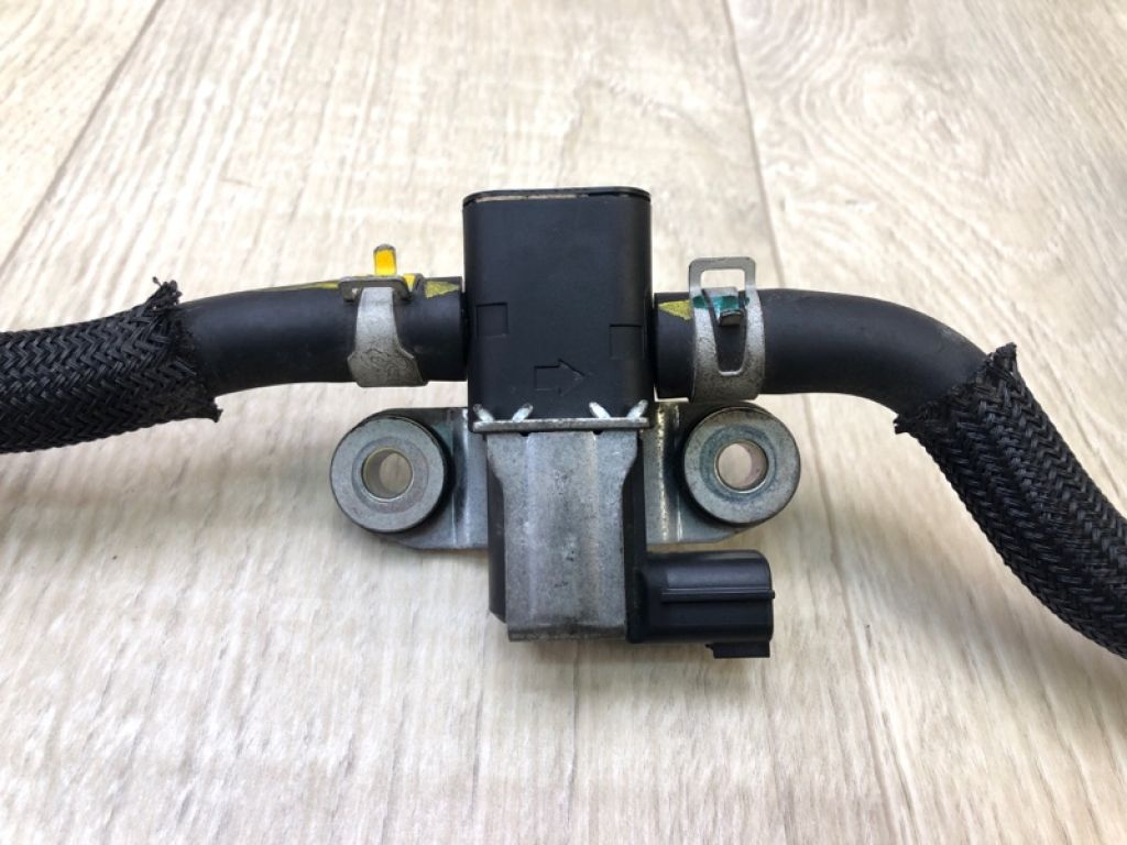 14930-1MG0D | Клапан абсорбера INFINITI Q50 20- - Фото 2