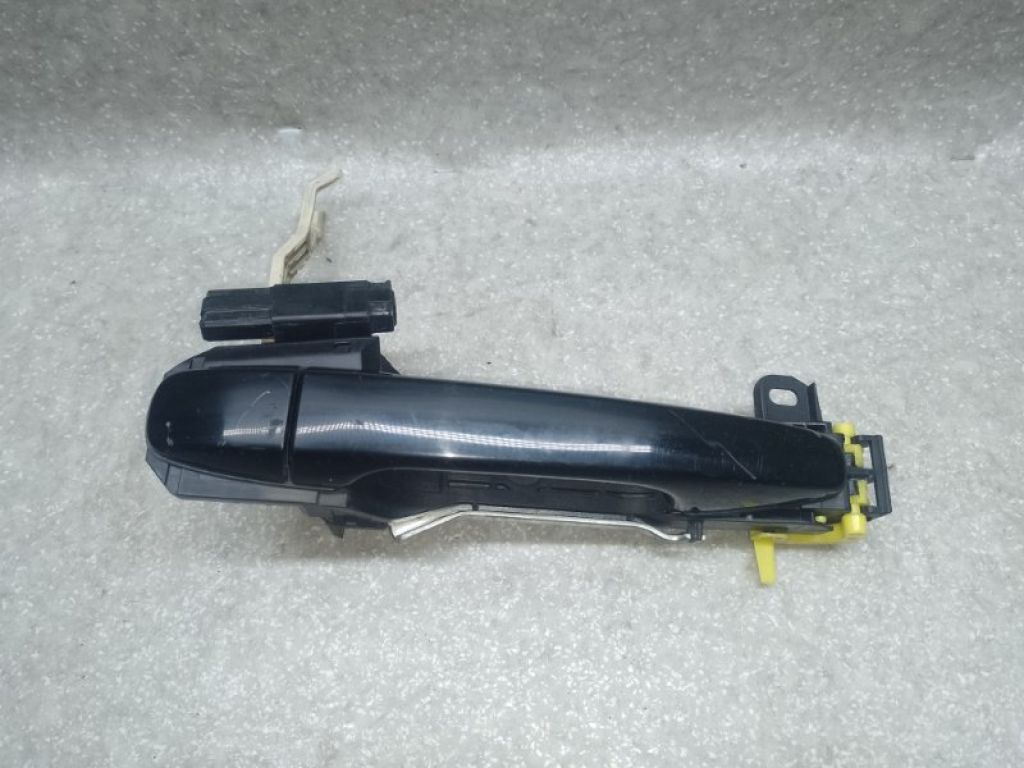 69211-74020-J0 | Ручка двери наружная задн. прав. TOYOTA PRIUS PLUS 11-14