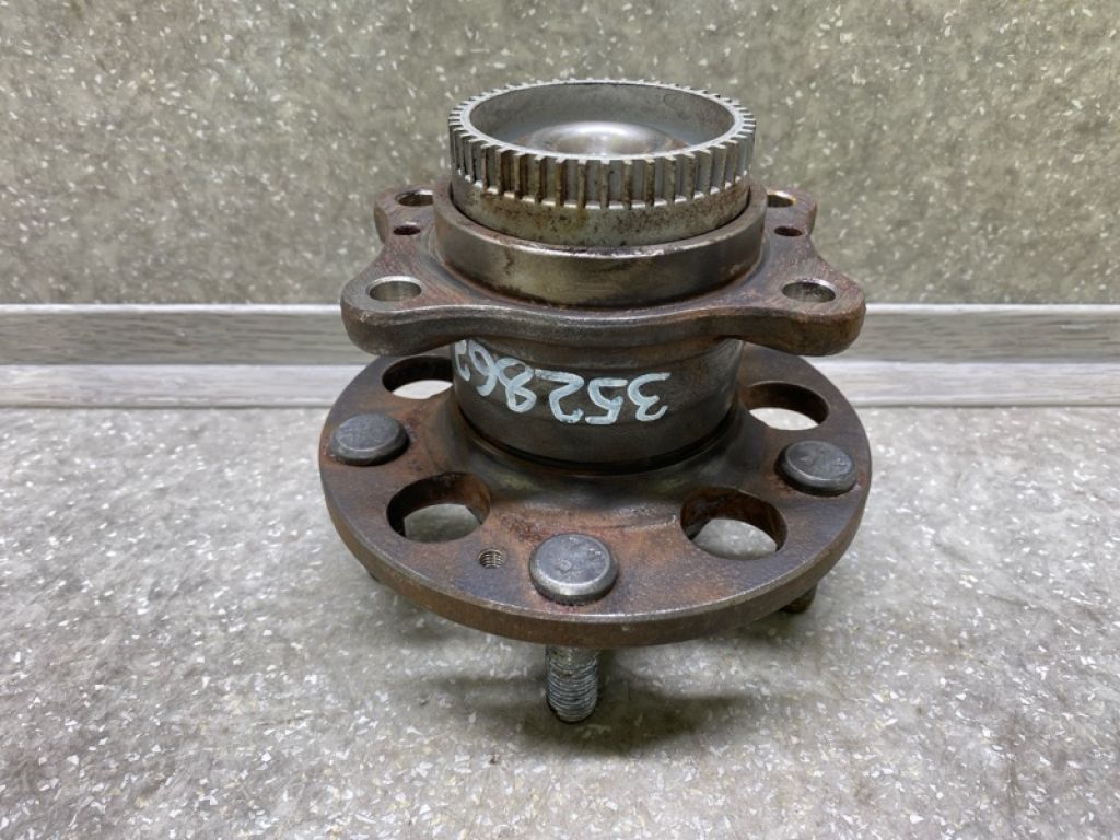 52710-3X000 | Маточина колеса задн. KIA FORTE YD 12- - Фото 2