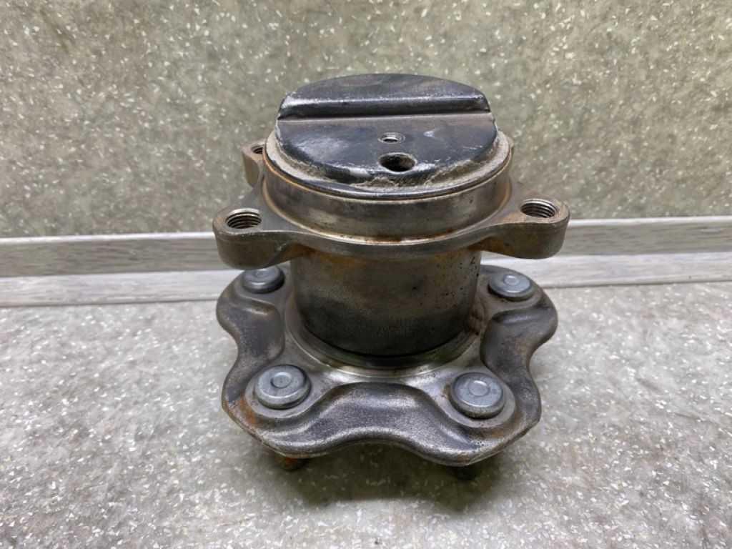 43202-1KA0A | Ступица задн. NISSAN JUKE 10-19