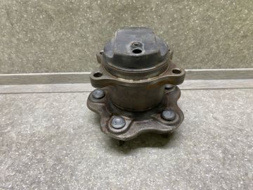 Ступица задн. NISSAN SERENA (C26) 10-16