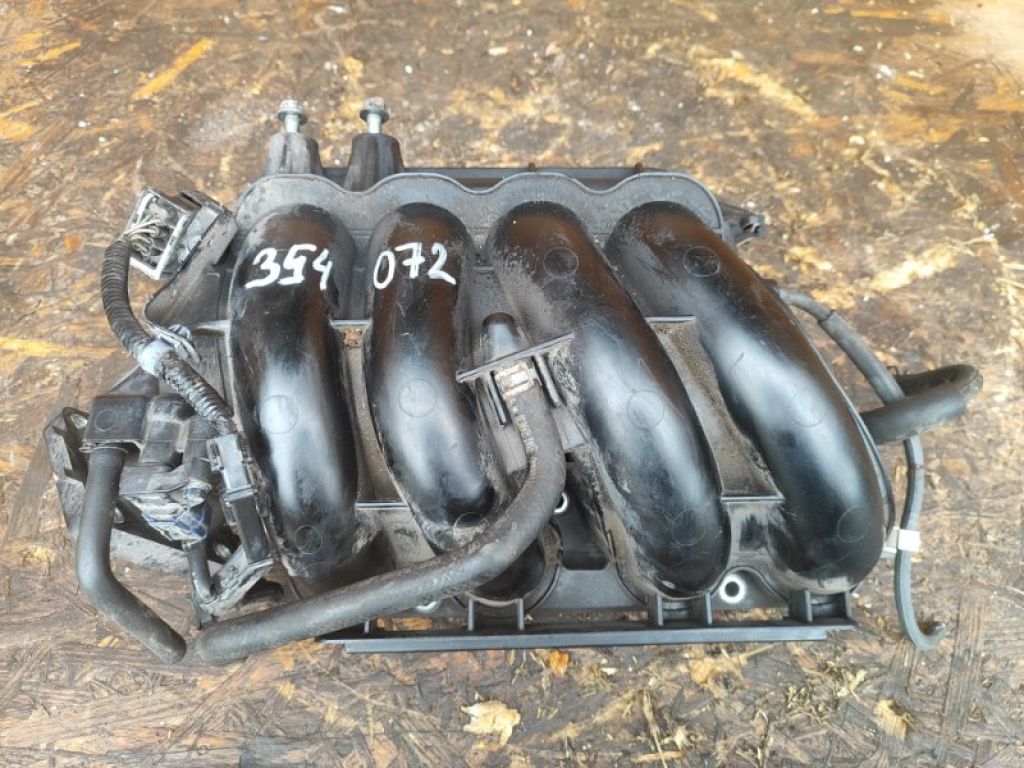 17100-R40-A00 | Колектор впускний ACURA TSX 08-14