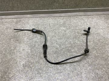 Датчик ABS задн. прав. NISSAN JUKE 10-19