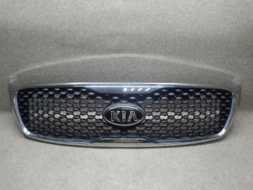 Решітка радіатора KIA SORENTO UM 14-
