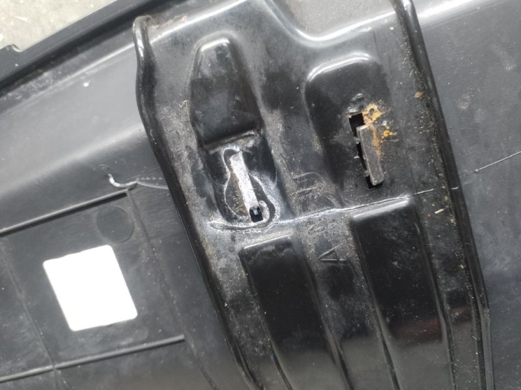 86360-C6000 | накладка замка капота KIA SORENTO UM 14- - Фото 4