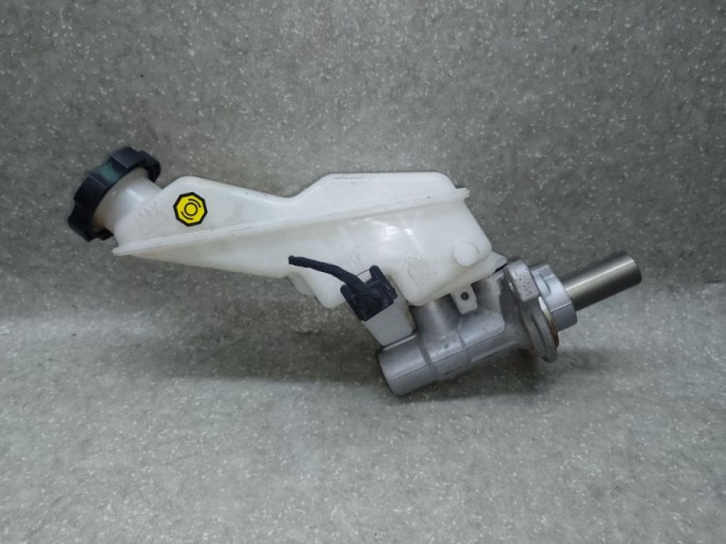 58510-C6800 | Головний гальмівний циліндр KIA SORENTO UM 14- - Фото 3