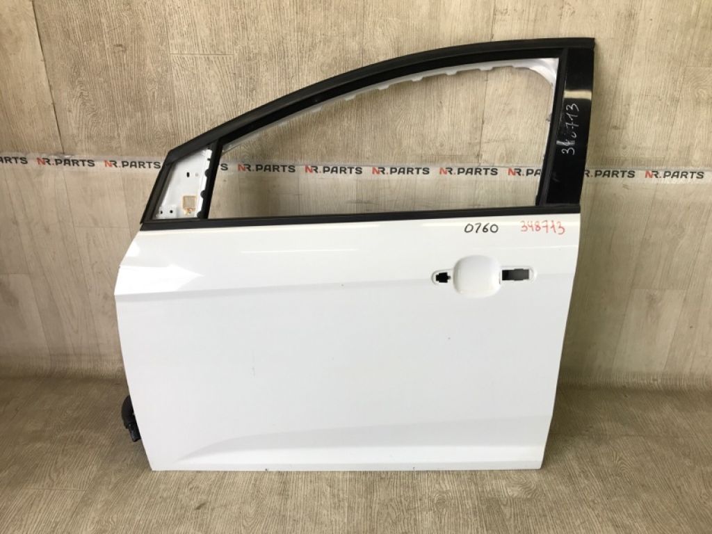 F1EZ-5820125-A | Двері передн. лів. FORD FOCUS 10-18