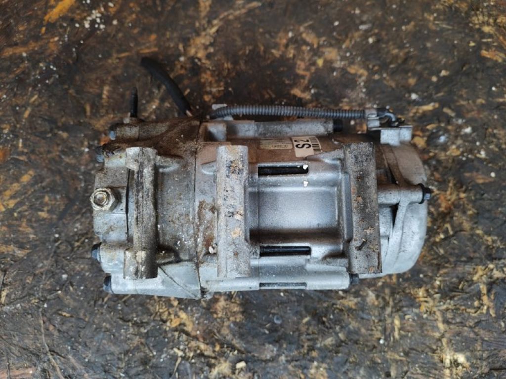 97701-4R000 | Компрессор кондиционера HYUNDAI SONATA YF 10-14 - Фото 2