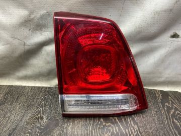 Ліхтар внутрішній задн. лів. TOYOTA LAND CRUISER 200 08-21