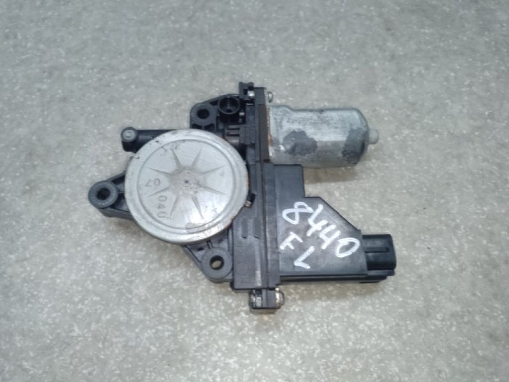 82450-C5120 | Моторчик склопідйомника передн. лів. KIA SORENTO UM 14- - Фото 2