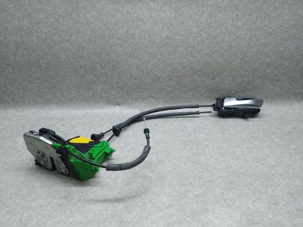 81310-C5010 | Замок двері передн. лів. KIA SORENTO UM 14-