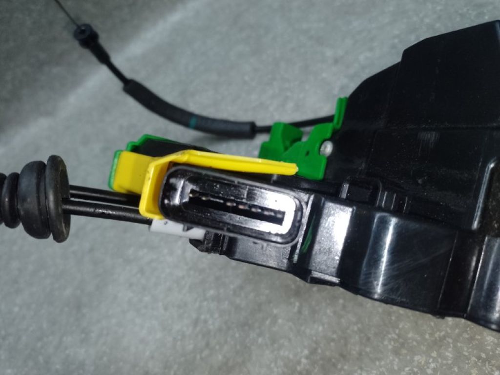 81310-C5010 | Замок двері передн. лів. KIA SORENTO UM 14- - Фото 5