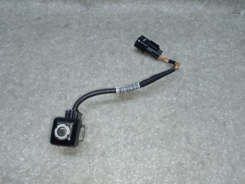 95760-C6110 | Камера заднього виду KIA SORENTO UM 14-