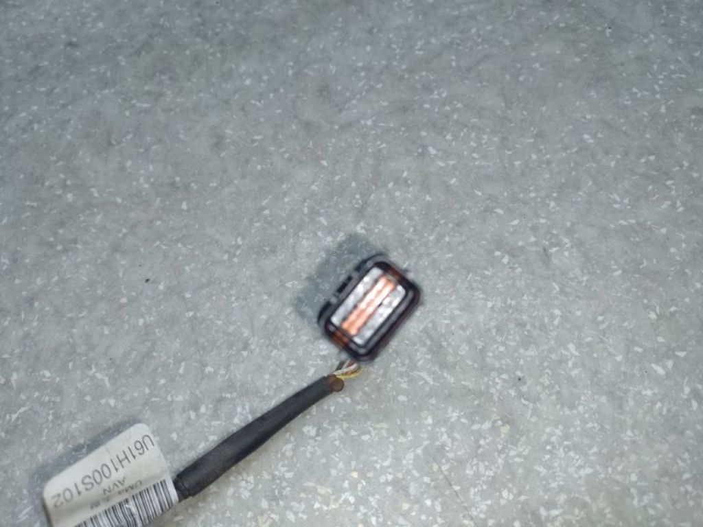 95760-C6110 | Камера заднього виду KIA SORENTO UM 14- - Фото 2