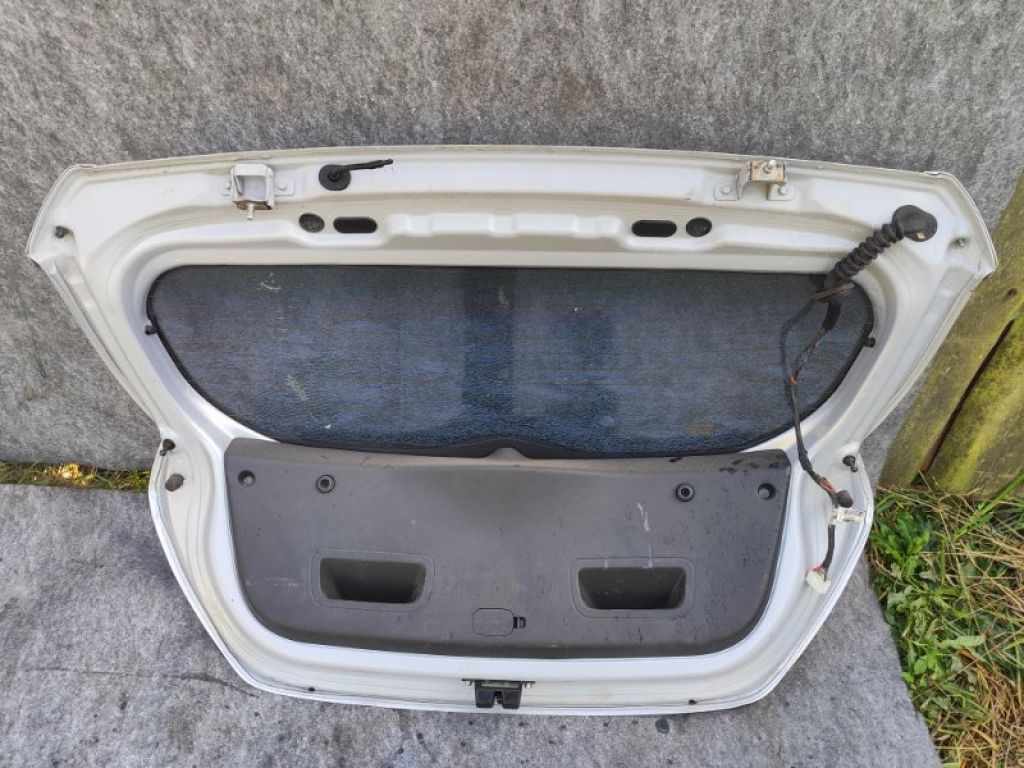 73700-1R240 | Крышка багажника HYUNDAI ACCENT RB 10- - Фото 5
