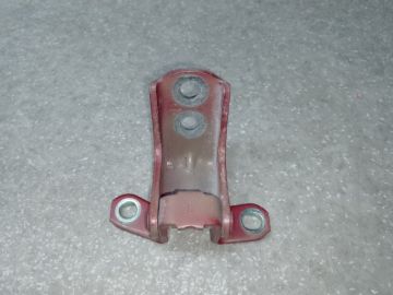 Петля двері верхня передн. лів. NISSAN X-TRAIL/ROGUE T32 13-20