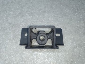 Кріплення глушника передн. NISSAN X-TRAIL/ROGUE T32 13-20