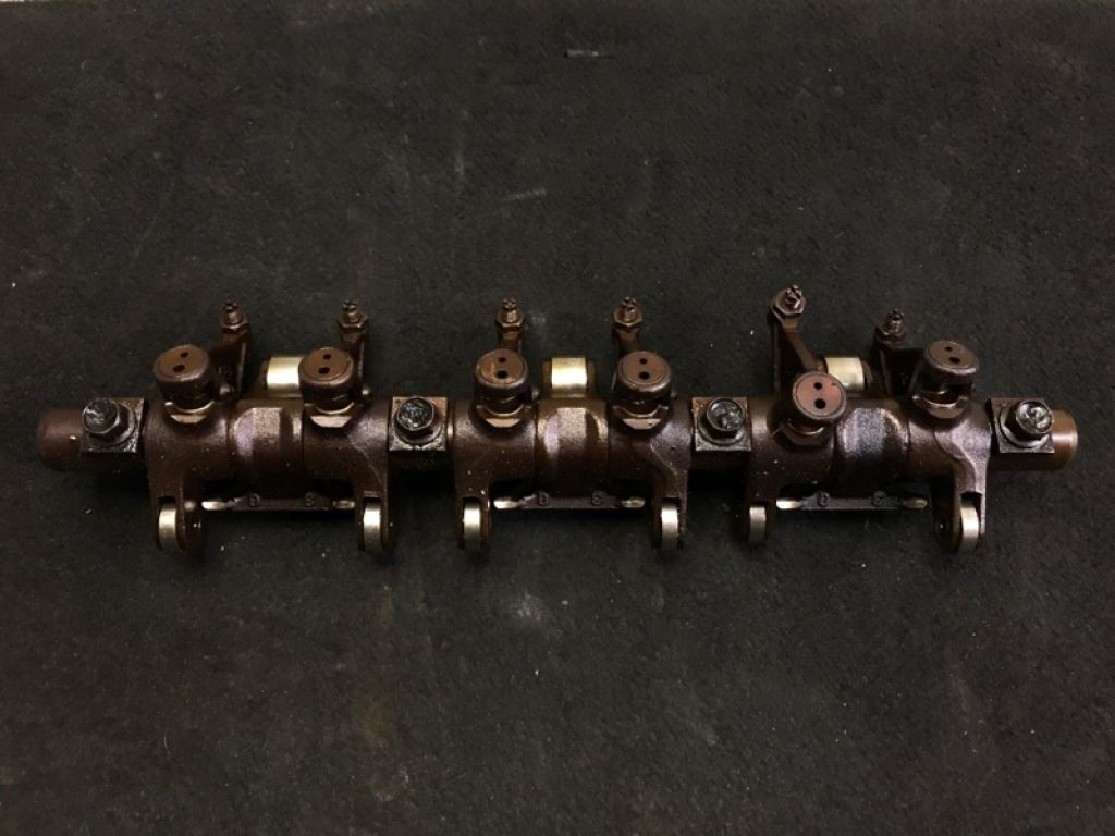 1025A287 | Рокер впускного клапана MITSUBISHI OUTLANDER XL 05-13