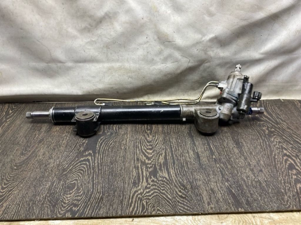 49001-EH100 | Рулевая рейка INFINITI M35/M45 04-10