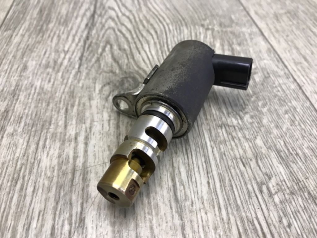 1028A053 | Клапан зміни фаз ГРМ MITSUBISHI OUTLANDER XL 05-13 - Фото 3