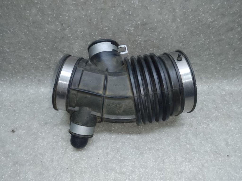 16576-4BA1A | Патрубок воздушного фильтра NISSAN X-TRAIL/ROGUE T32 13-20 - Фото 2