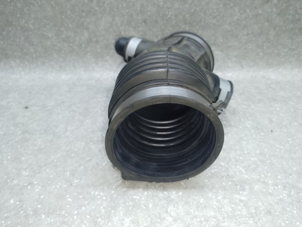 16576-4BA1A | Патрубок воздушного фильтра NISSAN X-TRAIL/ROGUE T32 13-20 - Фото 3