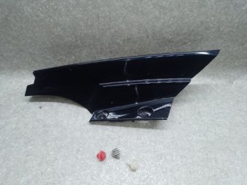 Спойлер кришки багажника прав. NISSAN X-TRAIL/ROGUE T32 13-20