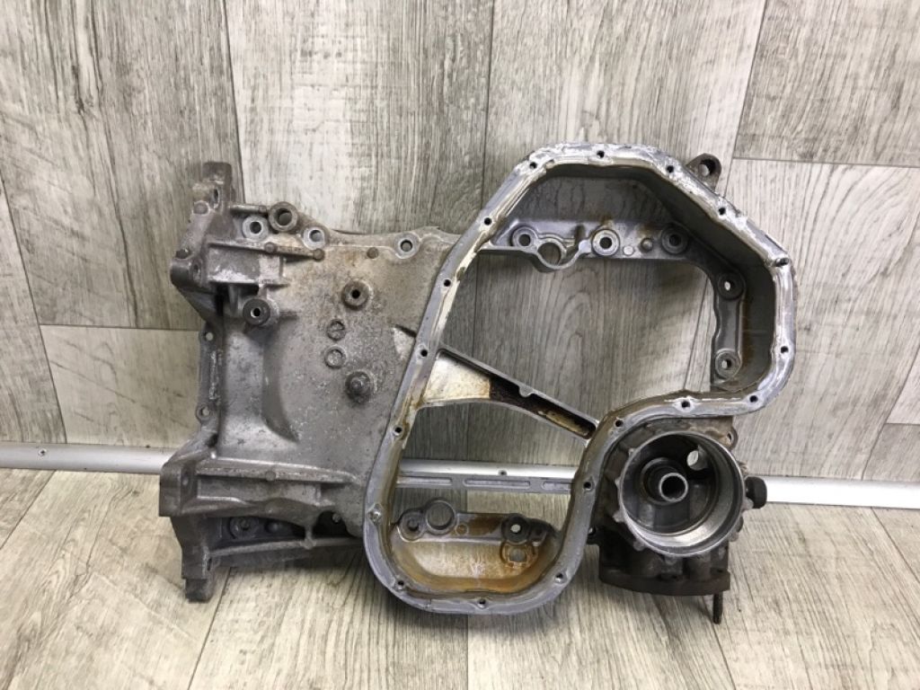 12111-31150 | Піддон двигуна TOYOTA SIENNA 11-16