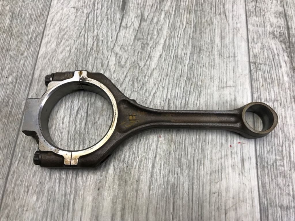 1115A096 | Шатун MITSUBISHI OUTLANDER XL 05-13