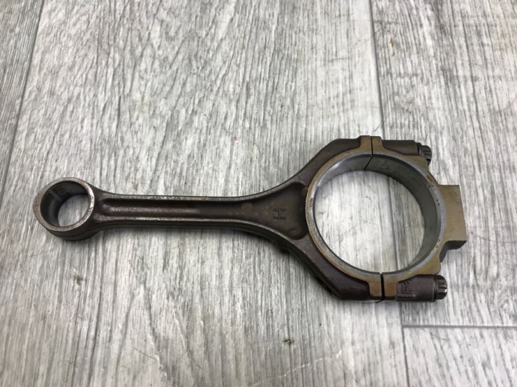 1115A096 | Шатун MITSUBISHI OUTLANDER XL 05-13