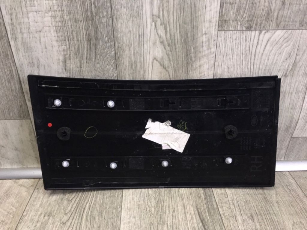 LR098089 | Накладка двери передн. прав. LAND ROVER RANGE ROVER (L405) 12-22 - Фото 2