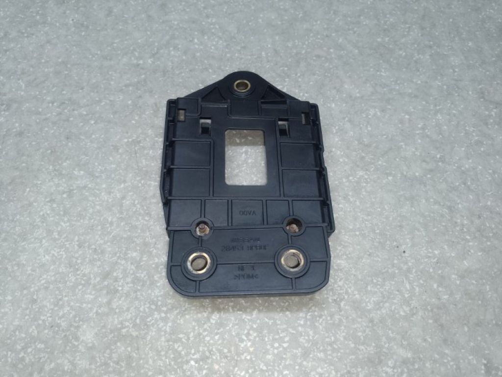 28453-9PB0F | Кронштейн датчика слепых зон лев. NISSAN X-TRAIL/ROGUE T32 13-20 - Фото 2