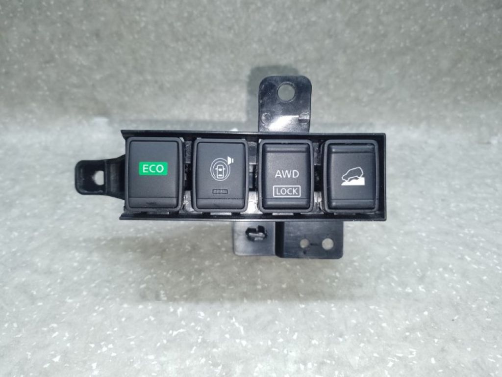 25145-4BA0A | Блок кнопок консолі NISSAN X-TRAIL/ROGUE T32 13-20
