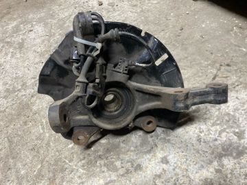 Кулак поворотний передн. лів. HYUNDAI ACCENT RB 10- Кулак поворотний передн. лів. HYUNDAI ACCENT RB 10-