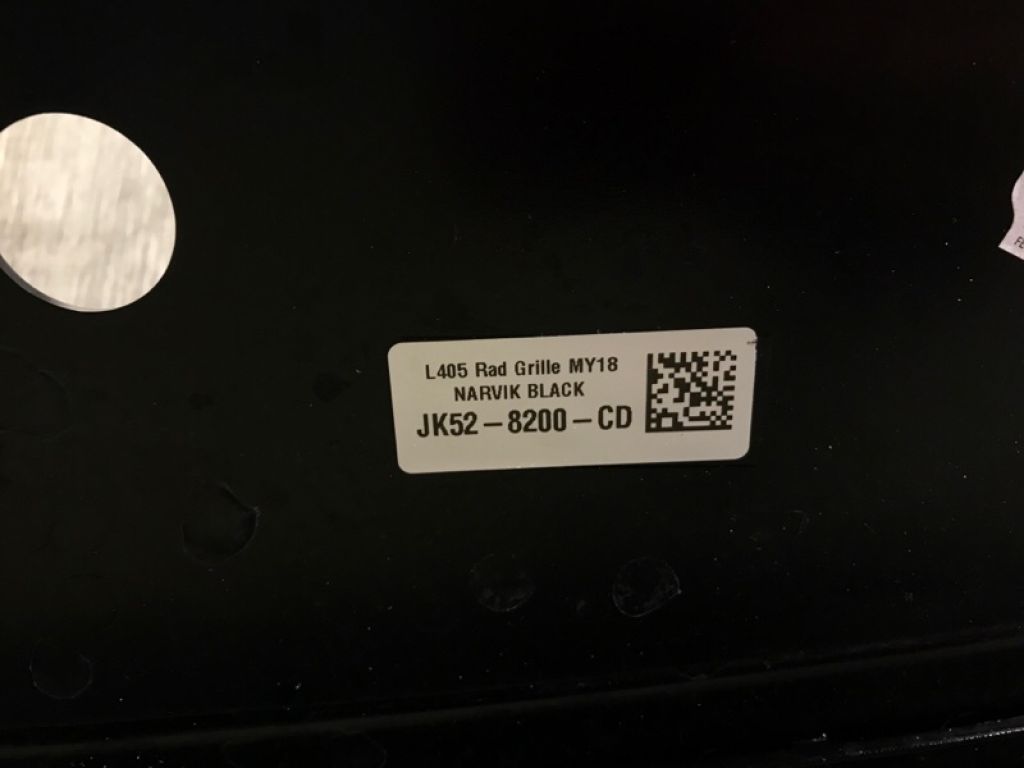 LR098080 | Решетка радиатора LAND ROVER RANGE ROVER (L405) 12-22 - Фото 6