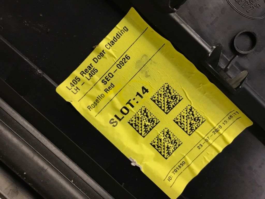 LR038856 | Накладка двери задн. лев. LAND ROVER RANGE ROVER (L405) 12-22 - Фото 5