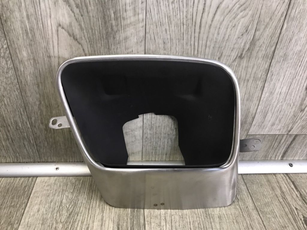 LR105877 | Насадка на глушитель лев. LAND ROVER RANGE ROVER (L405) 12-22