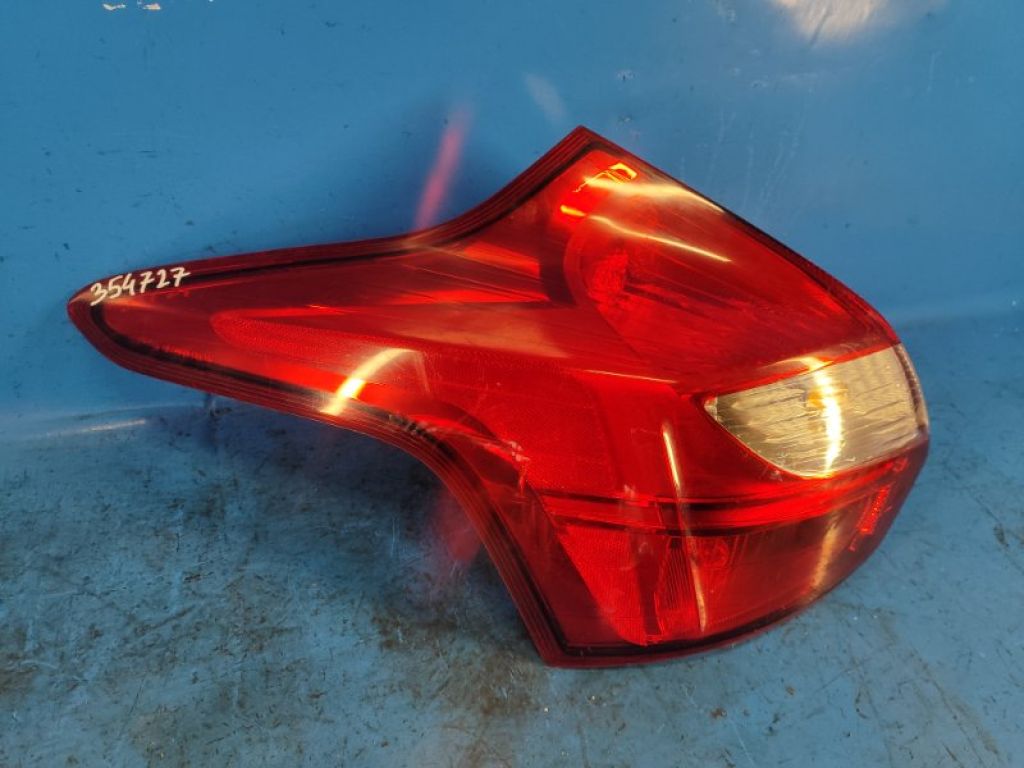 DM5Z-13405-C | Ліхтар зовнішній лів. FORD FOCUS 10-18 - Фото 2