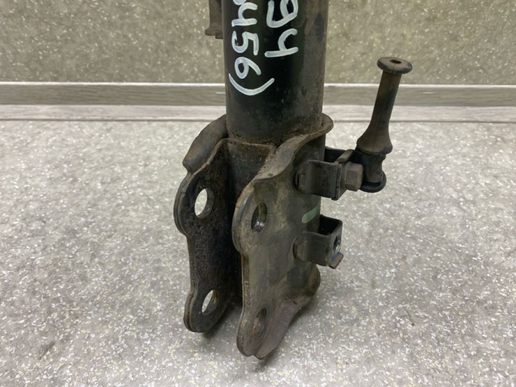 54651-3Y151 | Амортизатор передн. лев. HYUNDAI ELANTRA MD 10-15 - Фото 2