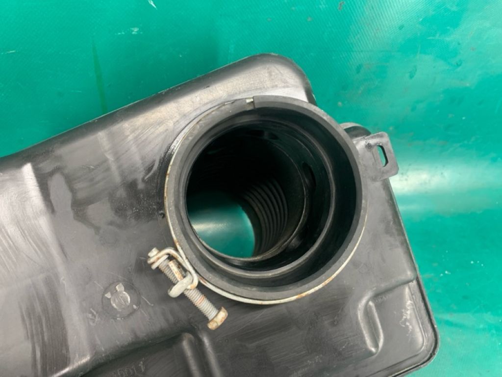 17881AD010 | Резонатор повітряного фільтра TOYOTA AVALON 05-12 - Фото 5