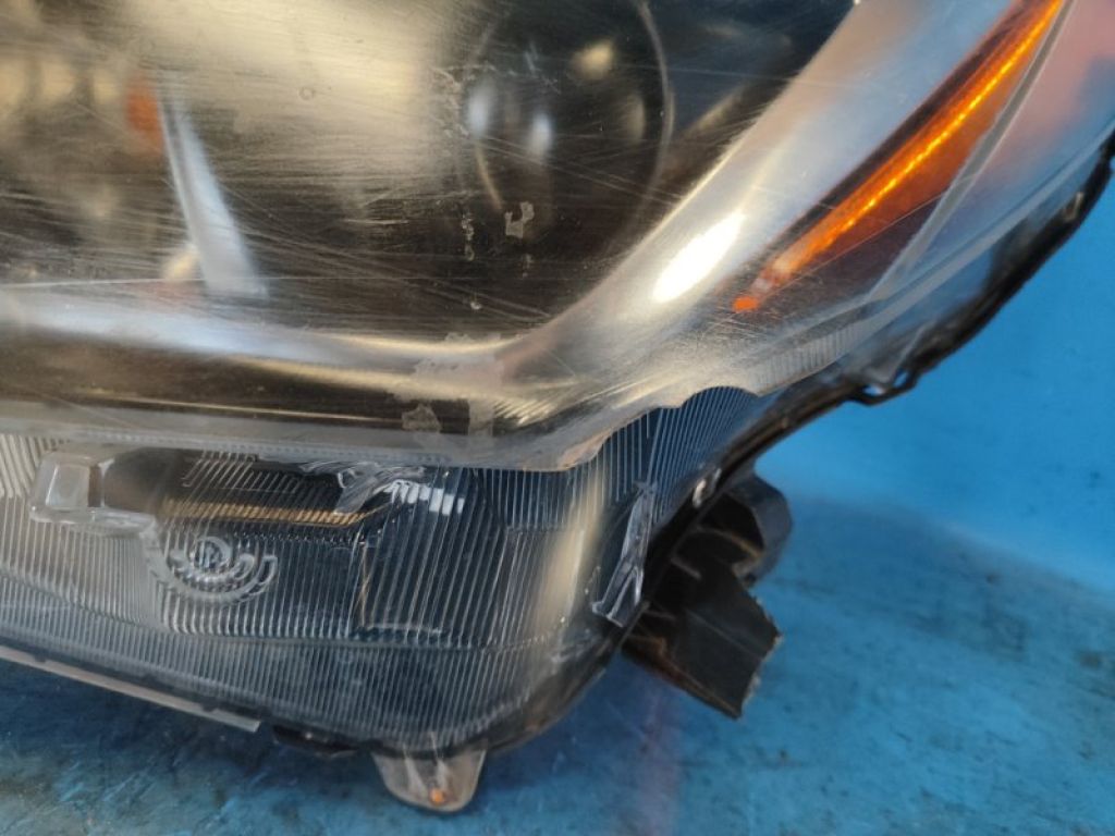 8117042640 | Фара лів. TOYOTA RAV4 13-19 - Фото 4